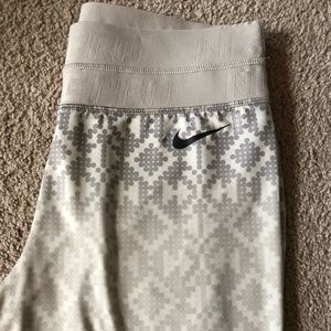 Nike Pro Thermal Leggings